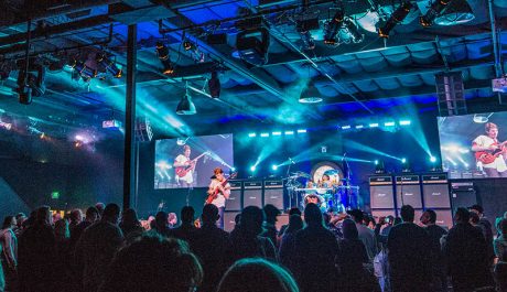 V2 performs at the House of Rock. Photo by Ryan Richardson.