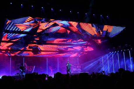 Travis Shirley is behind the wheel on this tour's production design, which includes a mosaic ceiling over the artist's head. Photos by Todd Kaplan