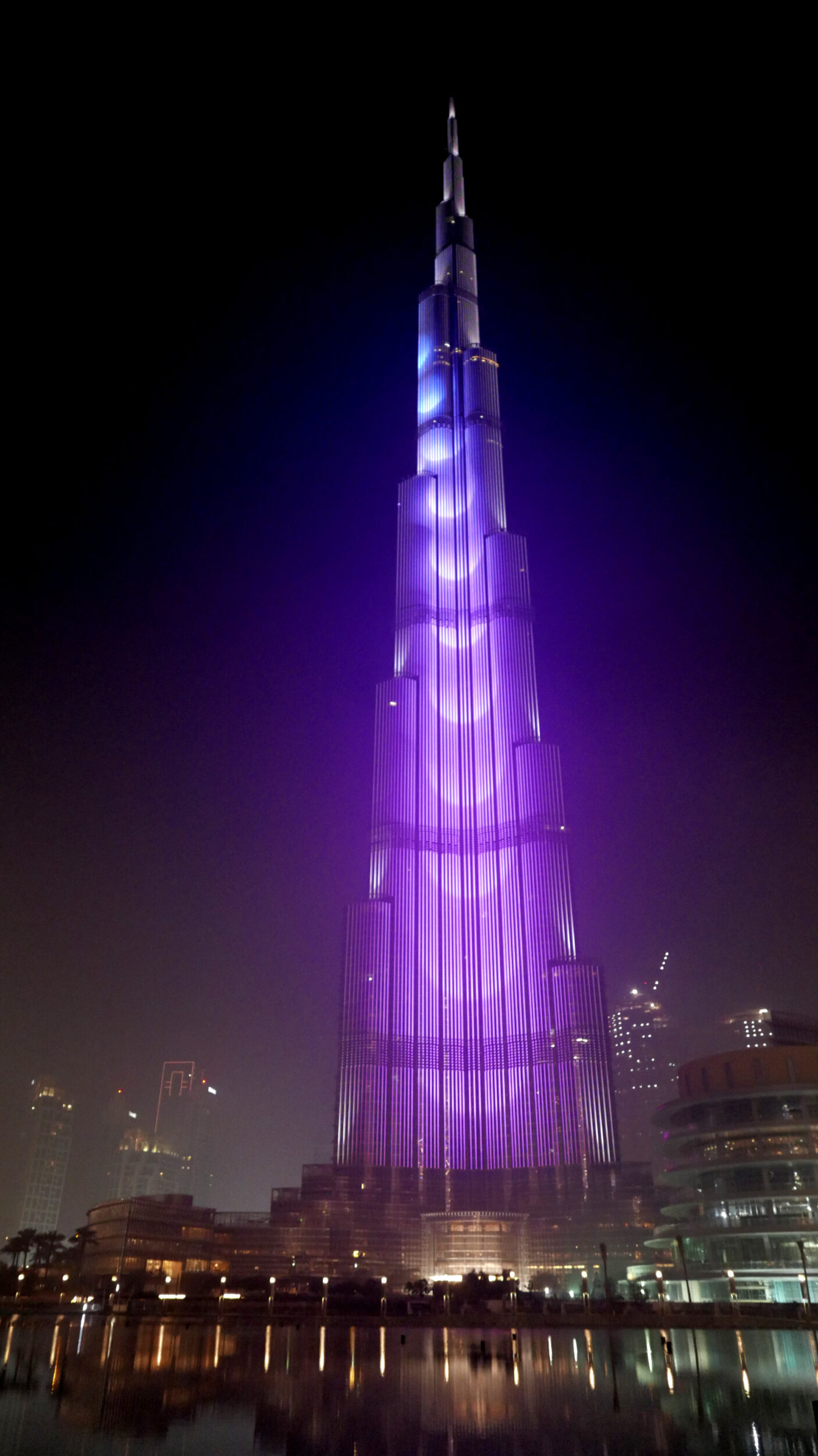 LED Video Reaches New Heights at Burj Khalifa, with Assist from SACO ...