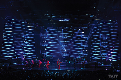 Bruno Mars’ Moonshine Jungle tour, which recently completed its North American leg before heading to Europe this fall and Australia in early 2014, features automation from Tait
