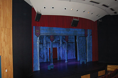 Sunnyvale Theatre chose an all-LED strategy for a recent lighting upgrade. The new rig includes LED fixtures from ETC