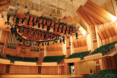 Eilon Engineering RSM load cells ensure safety of new movable over-stage acoustic canopy at the the Hong Kong Cultural Centre's main Concert Hall.