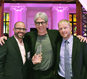 Drape Kings Vinnie Salvetti Receives Ises Ny Metro Service