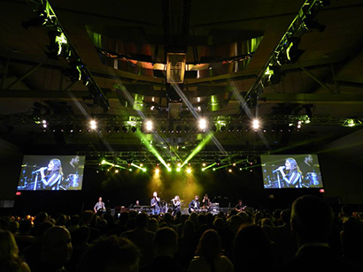 Lady Antebellum Performance at CVS Dinner Gala Lit with Chauvet Legend Fixtures