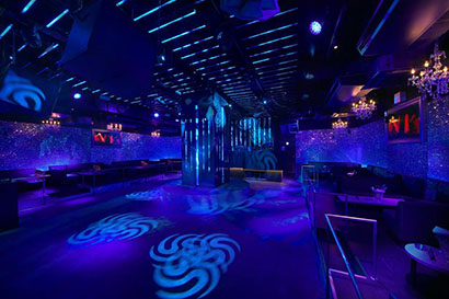 Michael Meacham Creates “Pixel Ambience” with Chauvet EPIX Fixtures at Osaka Nightclub