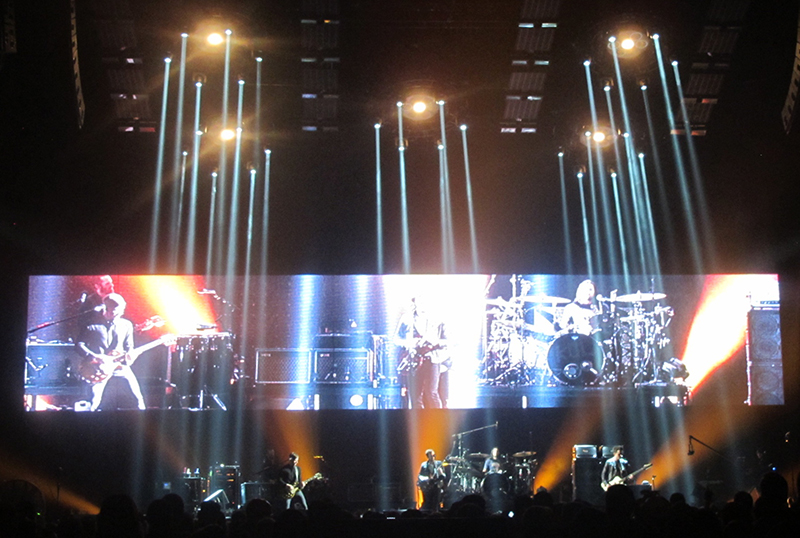 Kings of Leon Latvia Show Lit with Philips Vari-Lite Luminaire