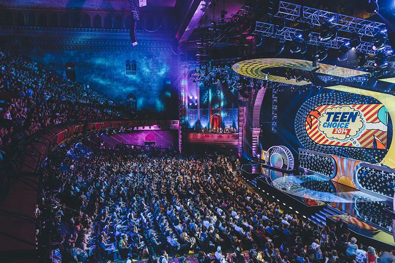 Close to 150 Robe moving lights, including 52 of the company’s new BMFL Spot fixtures, were included in LD Tom Kenny’s lighting design for the 2014 Teen Choice Awards, which were staged Aug. 10 at the Shrine Auditorium. Photo by Rachael Wright