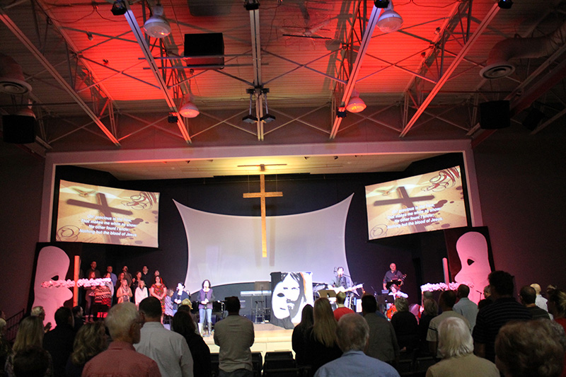 River of Life Church in Minnesota Adds Chauvet Professional Gear