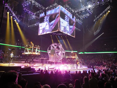 Garth Brooks Tour Lit with Robe Fixtures Provided by Bandit Lites
