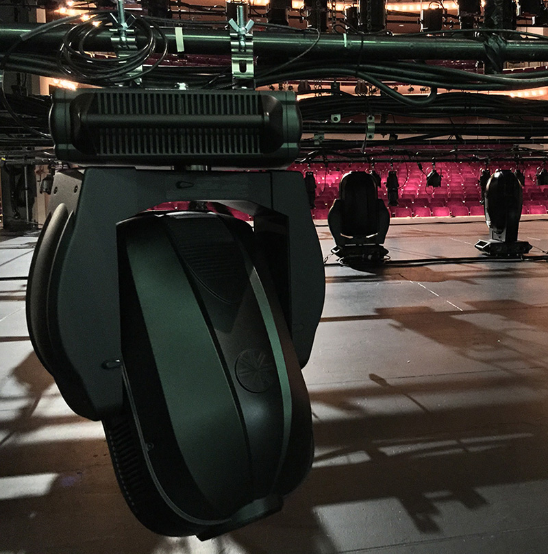 For the McCallum Theatre, a 1,100-seat venue which opened in Palm Desert, CA in 1988, production and lighting director Keith Smith upgraded the lighting system with 14 Vari-Lite VL4000 fixtures from 4Wall Entertainment Lighting.