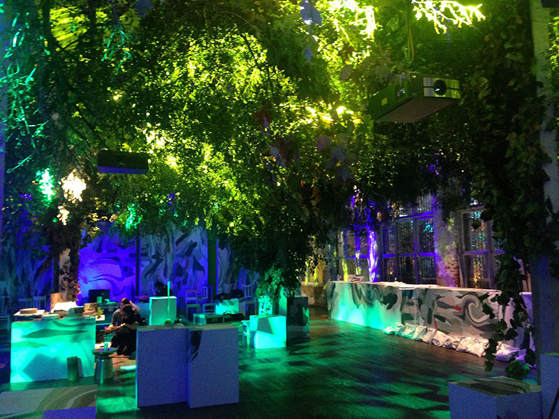 LD Richard Grenfell used Clay Paky B-EYEs for foliage effects to promote Eastland Shopping Centre in Melbourne, Australia