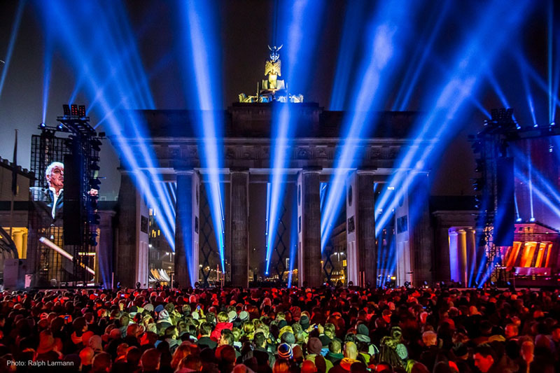 Celebration of German reunification at Brandenburg Gate lit with Clay Paky SuperSharpy, Mythos Fixtures. Photo by Ralph Larmann