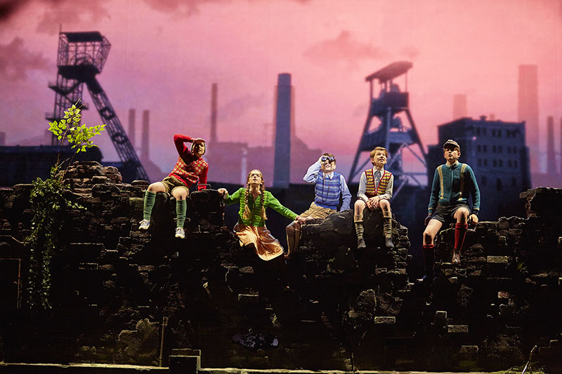 Das Wunder von Bern (c) Stage Entertainment/Brinkhoff-Moegenburg and Stage Entertainment/Morris Mac Matzen