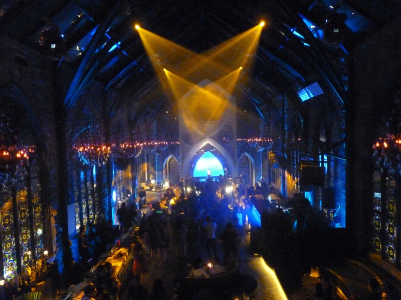 local integration firm Monalisa Tunggal Jaya (MJT) selected a wide array of Harman Martin Professional lighting fixtures