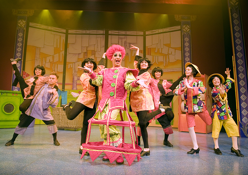 Aladdin at Worthing's Connaught Theatre © Mike Eddowes for photography and Scenic Projects for scenery - Press