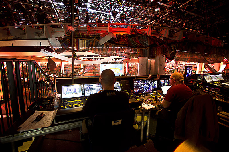 MediorNet Compact is a multimedia stagebox that offers the flexibility of a true real-time media network