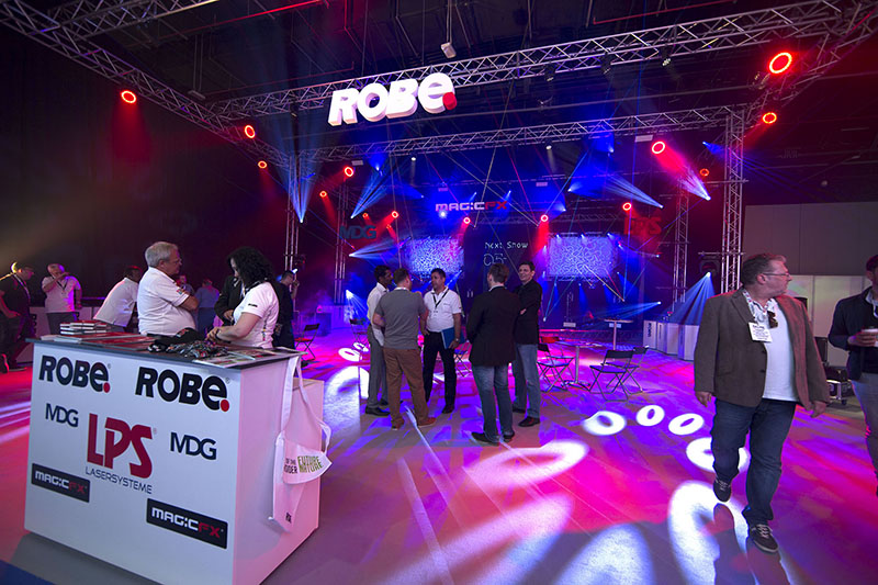 Some of the gear provided for the show included the BMFL Spot, the LEDBeam 1000, the brand new Strobe – 120 high powered LEDs split into 12 individually controllable zones