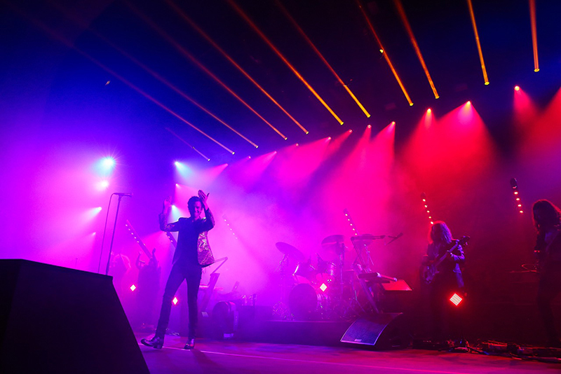 LD Steven Douglas included Solaris LED Mozarts in the lighting design for Brandon Flowers' Desired Effects world tour.