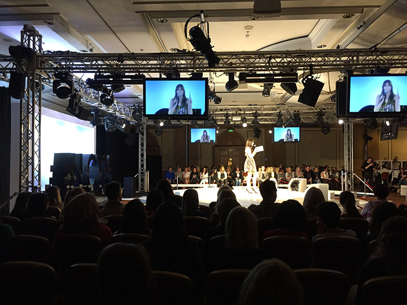 L'Oréal Color Trophy Tour lit with Clay Paky Gear