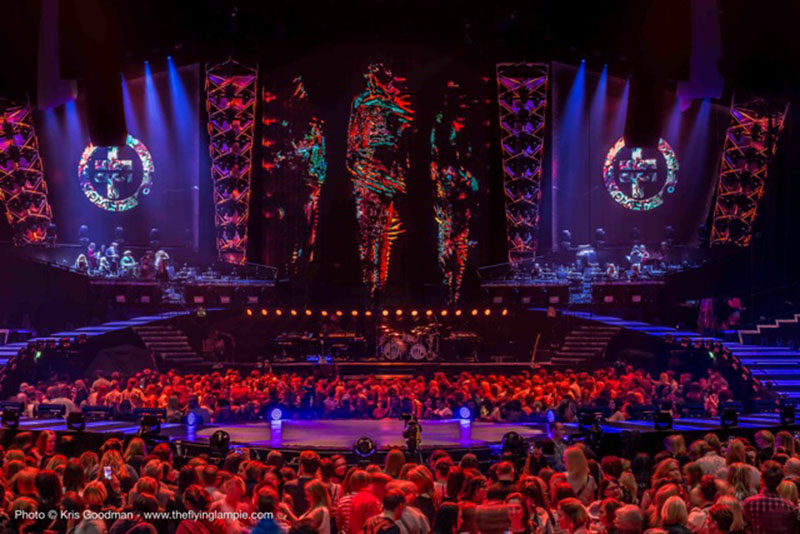 One hundred and twenty-eight Ayrton MagicBlade™-R LED fixtures and fifty-four MagicPanel™-R units play a vital role in Routledge’s design (c) Kris Goodman