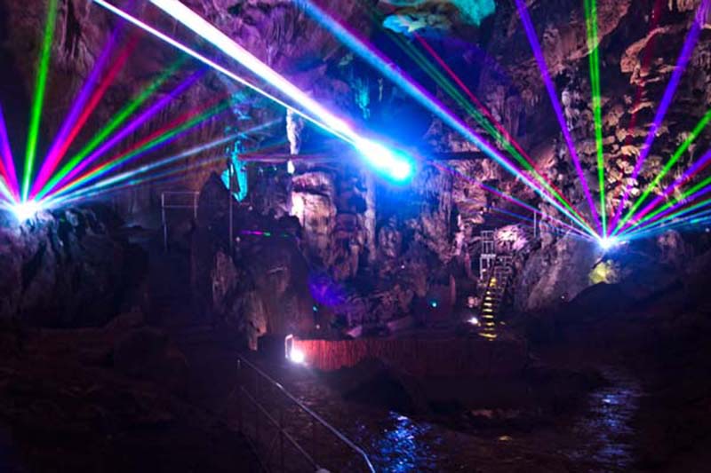 HB-Laser Equips Flowstone Cave with Multimedia Technology