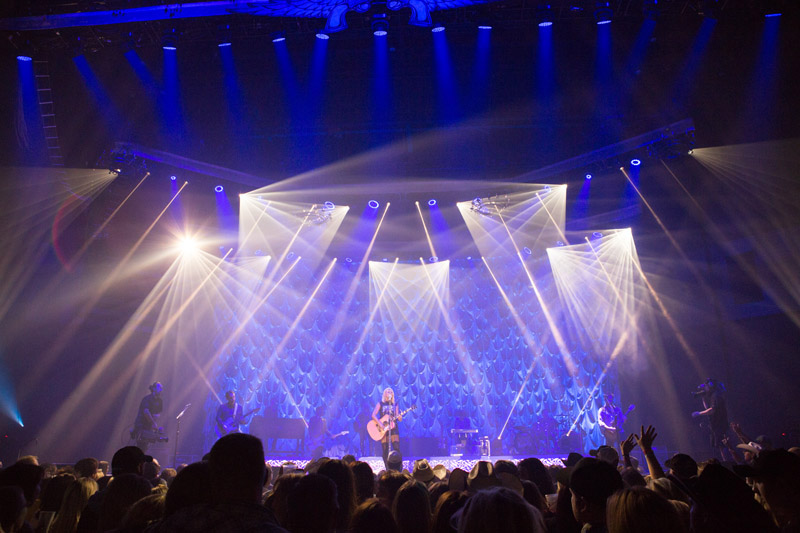Miranda Lambert tour photo by Blu Sanders