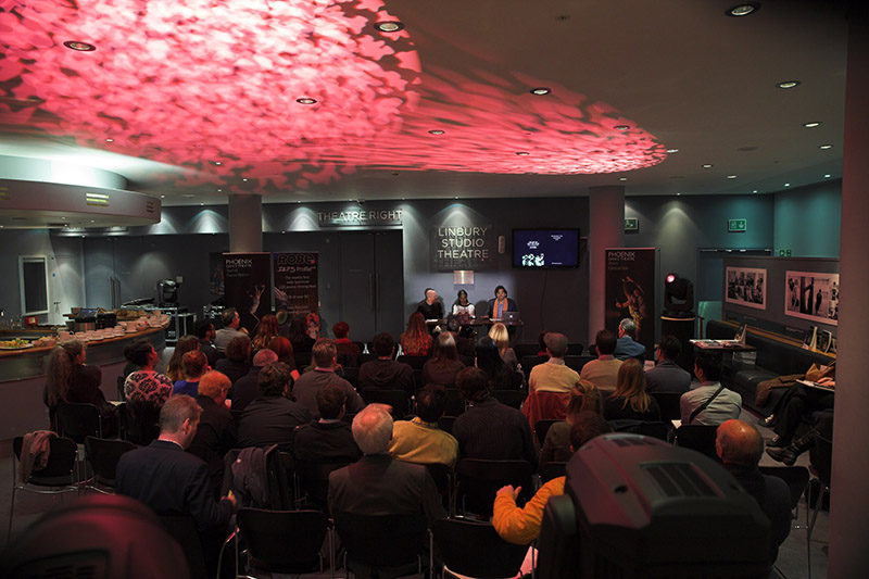 For an event at the Linbury Studio Theatre at the Royal Opera House in London that heralded the launch of LD Yaron Abulafia’s book, The Art of Light on Stage - Lighting in Contemporary Theatre, Yaron used Robe-supplied fixtures to light the Leeds-based Phoenix Dance Theatre.