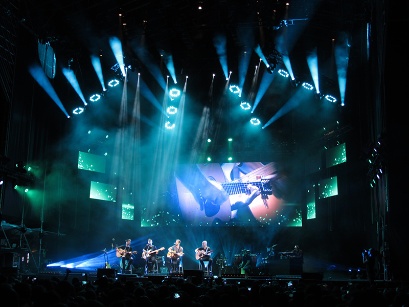 Pablo Alboran Tours with Elation Cuepix Panels