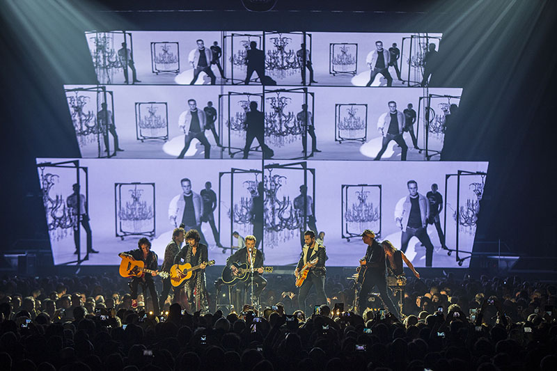 The staging elements include huge skull, six moving video screens and five moving lighting pods.