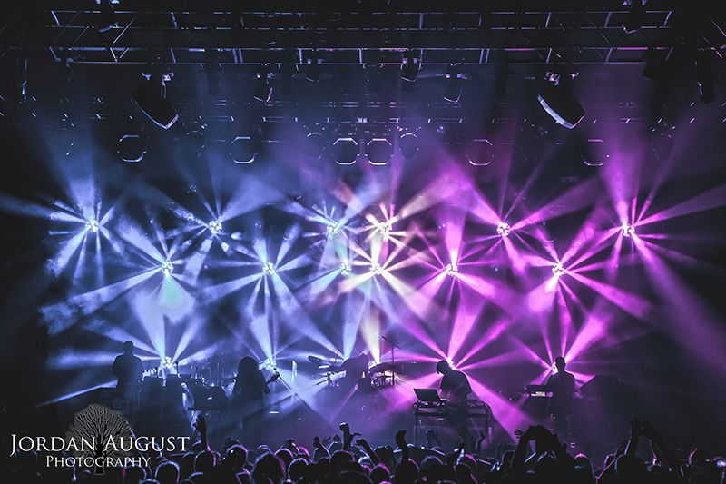 Saxton Waller lit STS9 (Sound Tribe Sector 9)