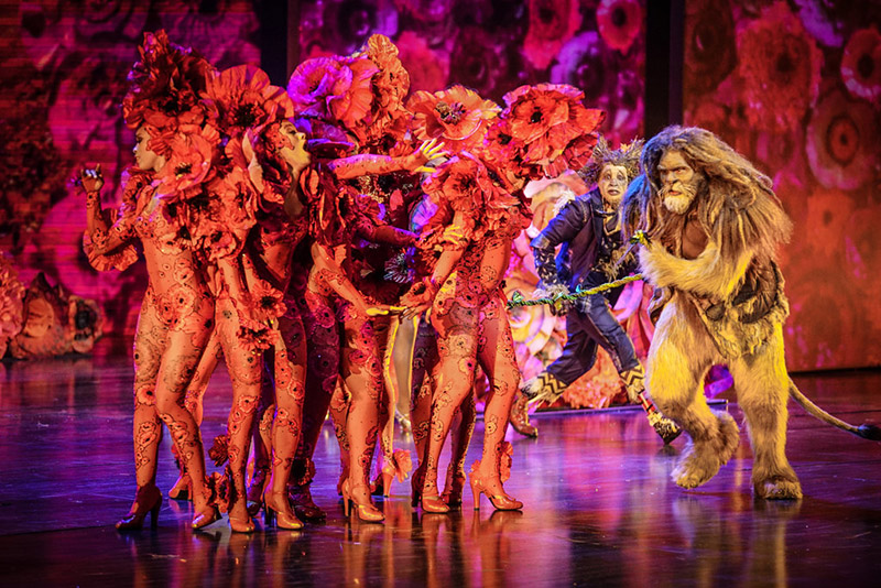 The production included grandMA2-controlled Clay Paky fixtures