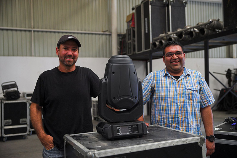 Victor Gutierrez and Alberto Garcia from Vari Internacional