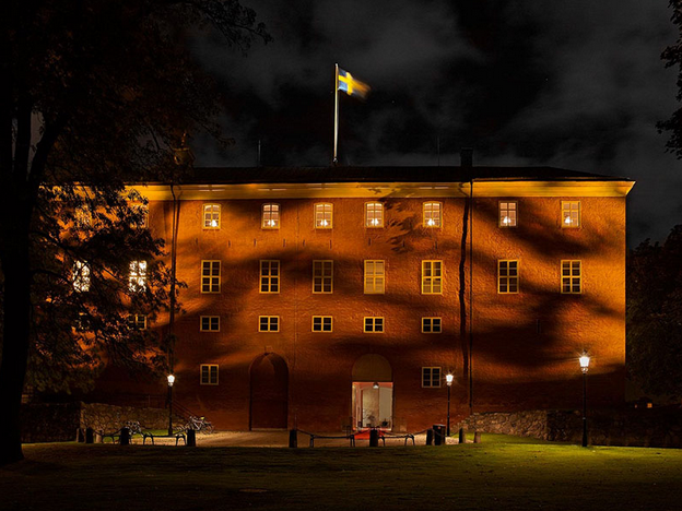 AF Lighting’s head of design, Kai Piippo, opted for Martin’s Exterior 400 Image Projector for dynamic gobo projections.