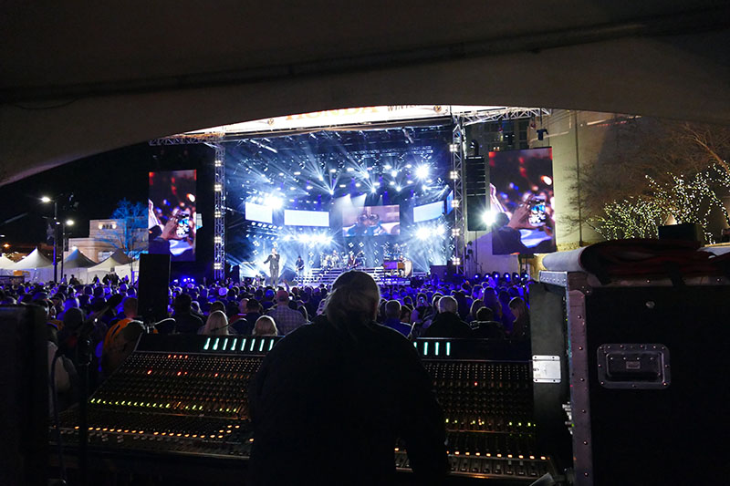 Morris supported the Honda concert stage and other gathering places during the big event in late January.