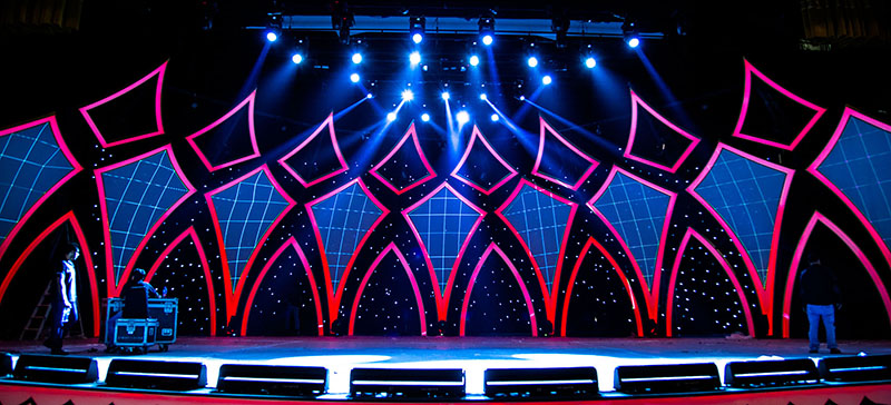 Dubai-based Lighthouse Productions designed and supplied the set and lighting design