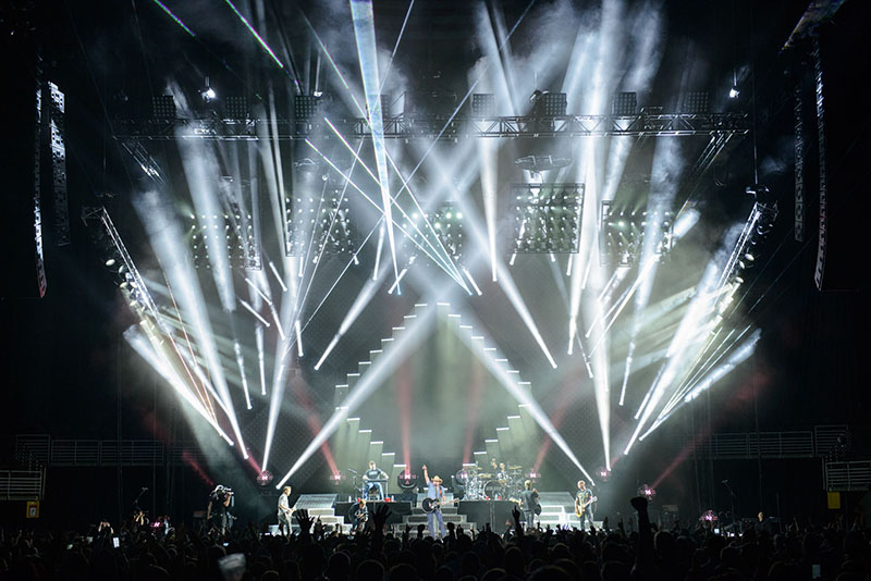 Jason Aldean photo by Chris and Todd Owyoung