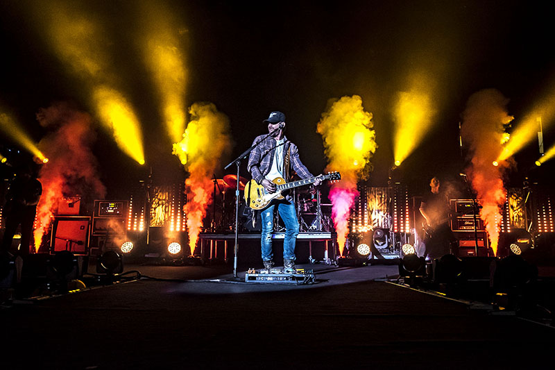 Canaan Smith tour photo by Matt Haynes