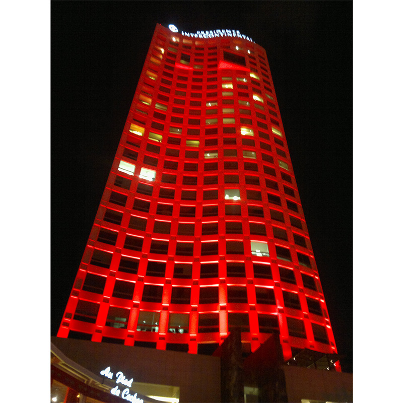 Hermes Music Mexico used PR Lighting's LED fixtures to light the tower.