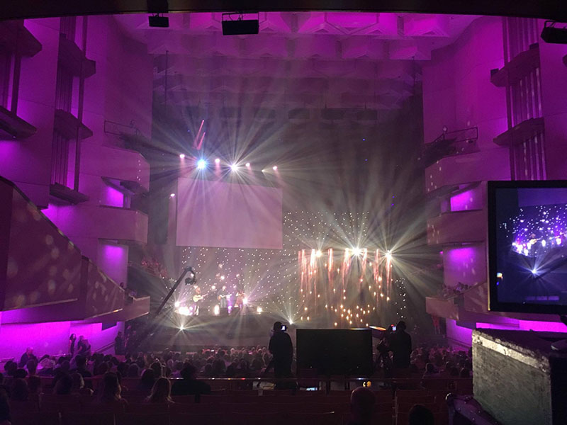 Lighting gear came from Crystal Productions, Resolution X and Mandylights