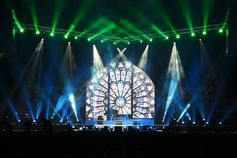 The trio had a series of shows in February and March.