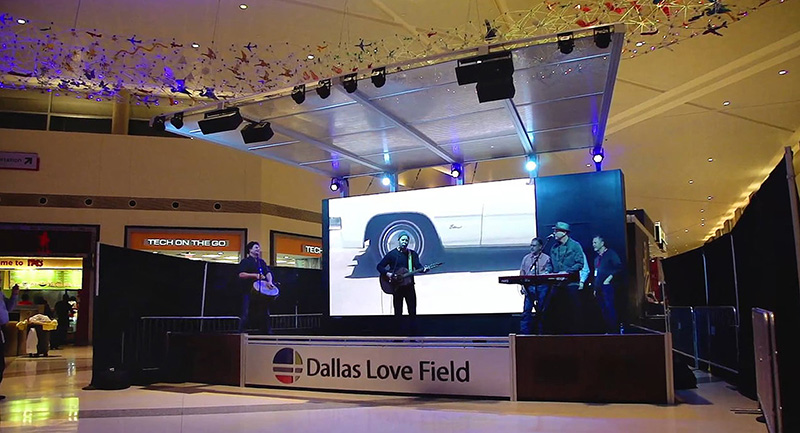 Clair used 13 of elektraLite’s eyeBall Quad LED fixtures for the airport's music stage.