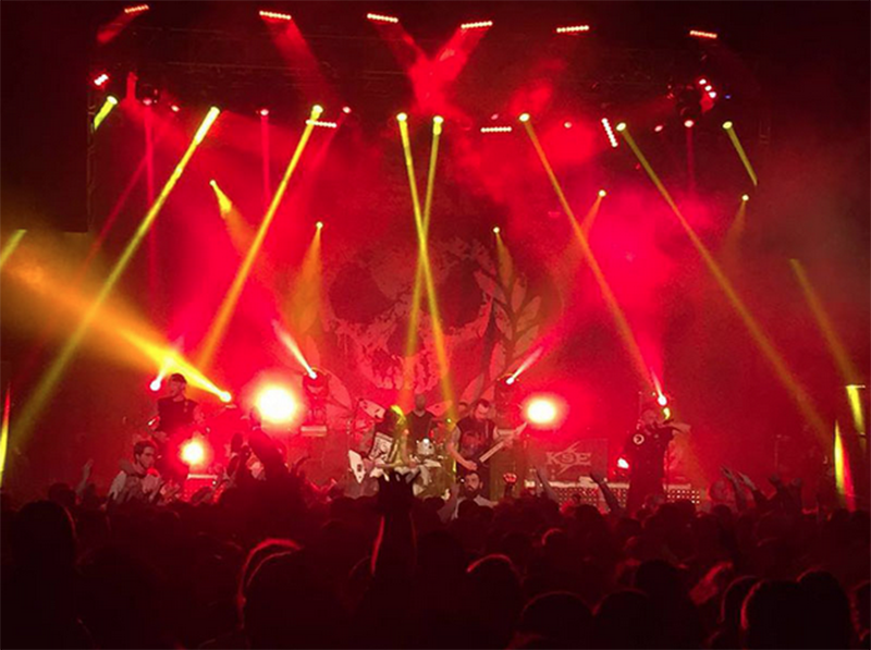 LD Freddy Thompson of JDI Productions created a multi-layered field of light on stage