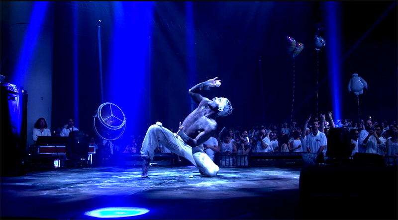 The event marked the first time 4U2C deployed the new Scenius fixtures