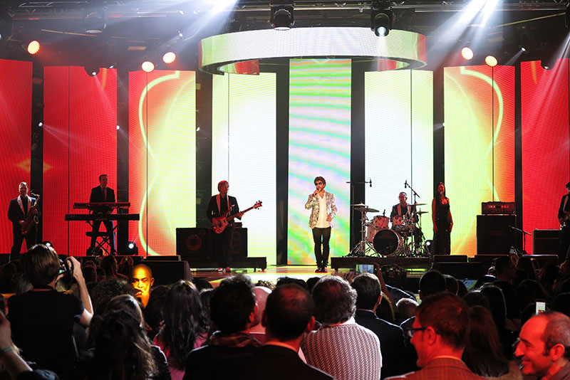 LD Giovanni Pinna used 62 Mythos units, 32 Sharpys and eight Alpha Beam 700s for the event.
