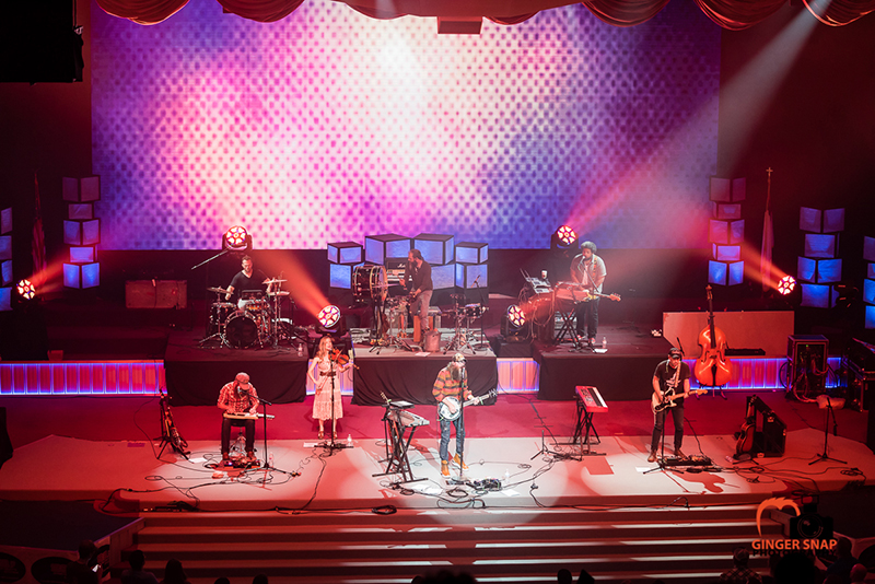 ABT installed eight High End Systems ShapeShifter C1 LED fixtures.