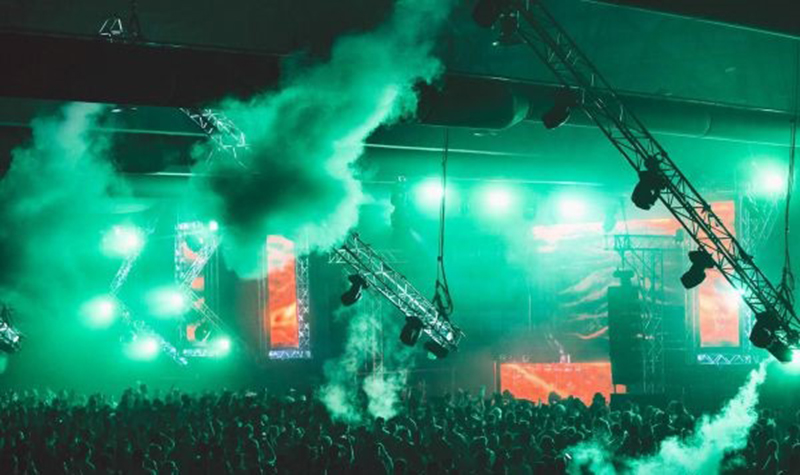LD Arian Yegenah used Chauvet Professional Vesuvio RGBA fixtures