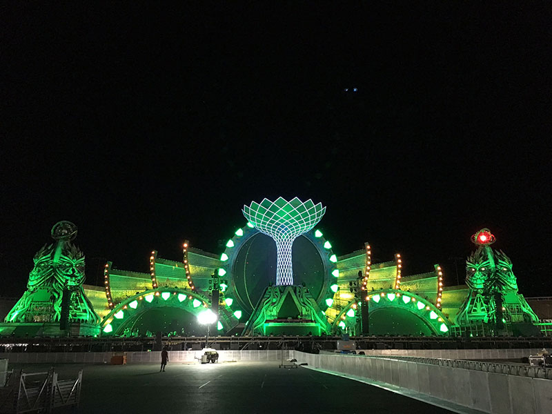 The main circuitGROUNDS stage at the 2016 Electric Daisy Carnival (EDC)