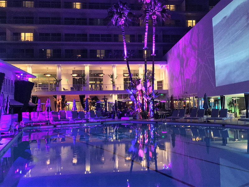 Beverly Hilton Pool