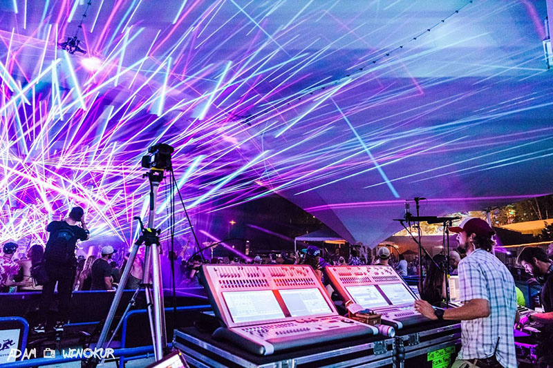 LD Johnny R. Goode III chose two Avolites Sapphire Touch consoles running v9.1 software for the event.