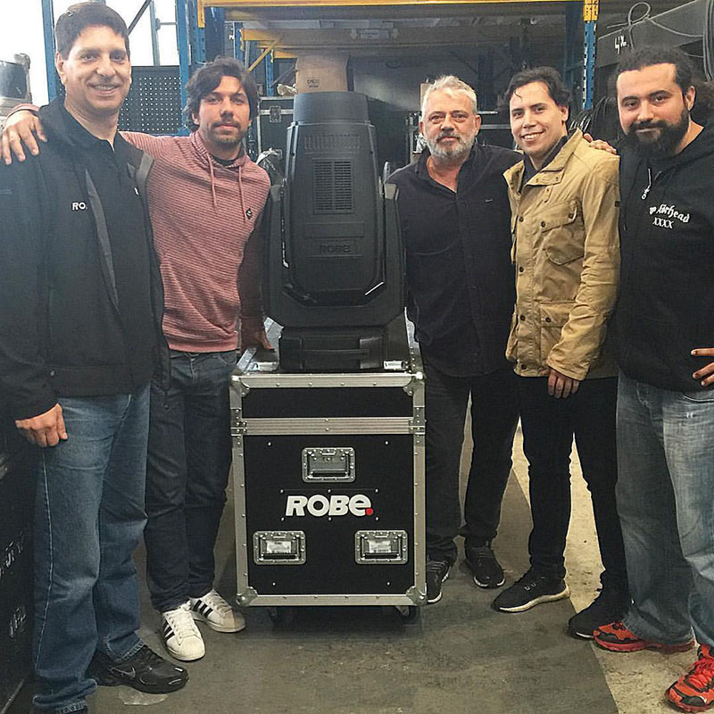 Photo caption : From Left to Right : Francisco Pinheiro, CEO of Newart; LPL’s Co Director Bruno Lima; LPL’s Owner Casio Lima; Guillermo Traverso, Robe’s Latin America Sales Manager and Caio Berti, Co-Director of LPL.